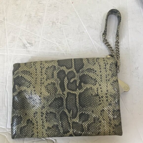 HENRI Bendel NEW The DEB Leather Wristlet Clutch Bag Snake Print Multi Zipper - Picture 3 of 16